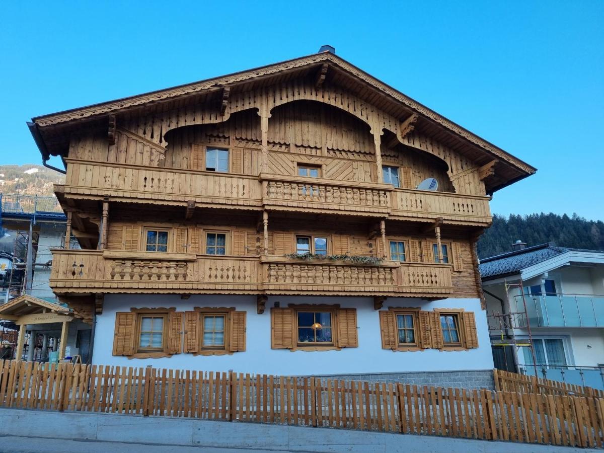 Greidlhof Alpstyle Apartments Fügen Exteriér fotografie