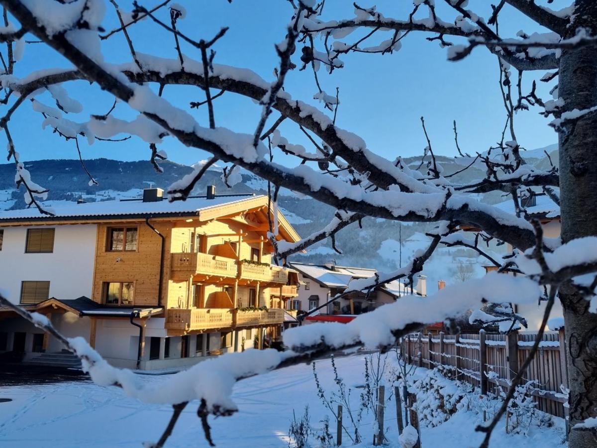 Greidlhof Alpstyle Apartments Fügen Exteriér fotografie