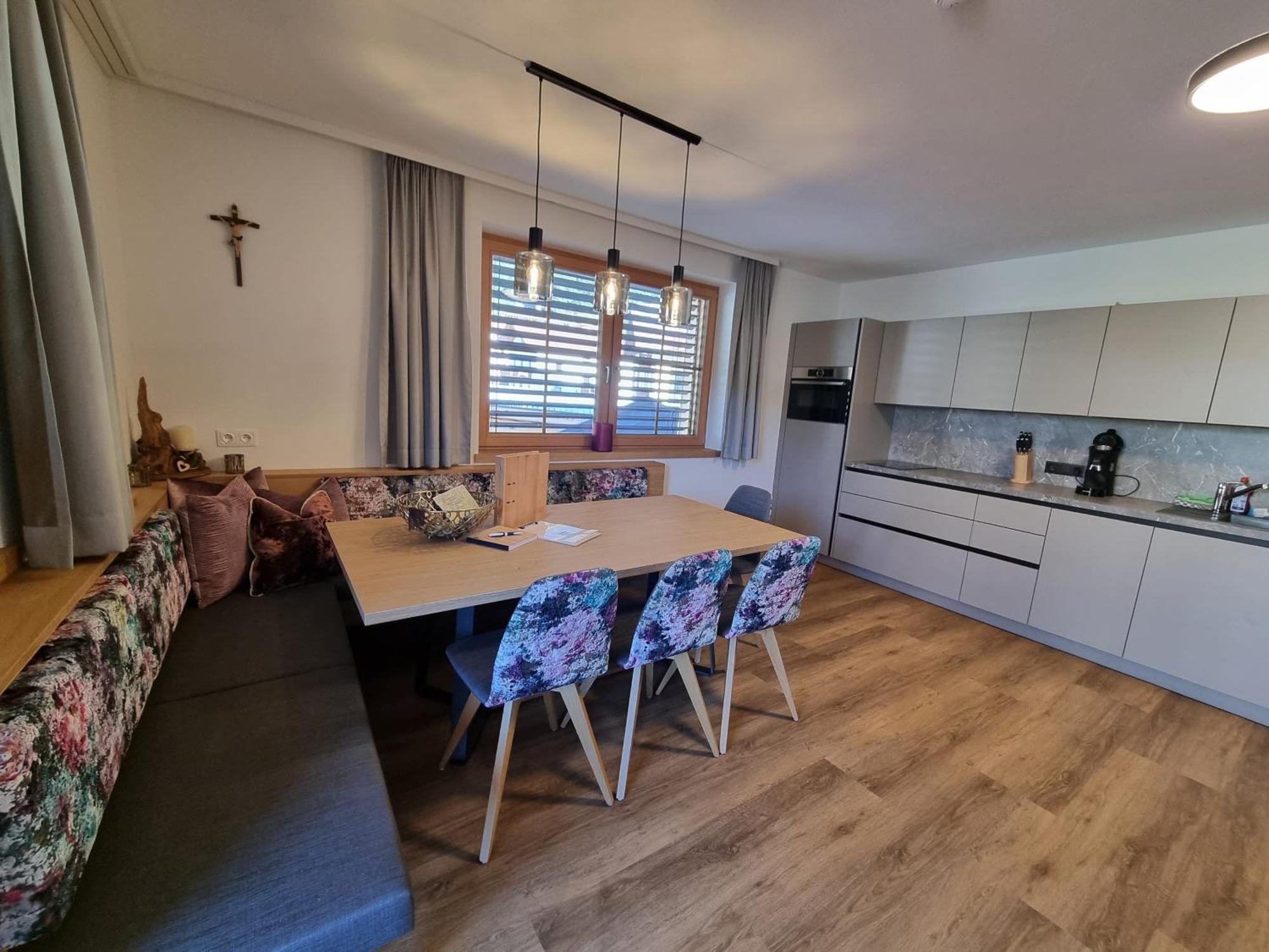 Greidlhof Alpstyle Apartments Fügen Pokoj fotografie