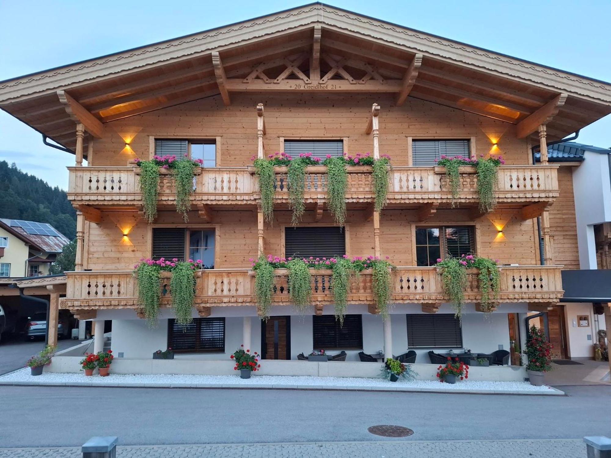 Greidlhof Alpstyle Apartments Fügen Exteriér fotografie